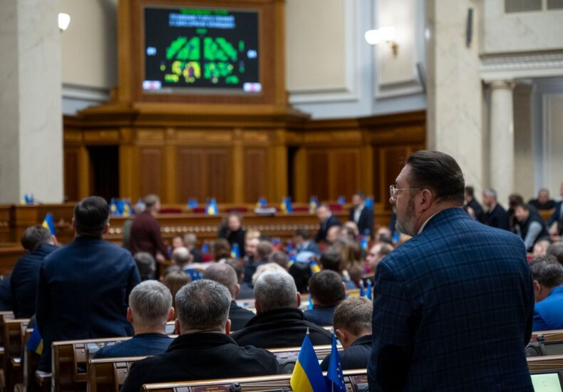 Давидюк предлагает перенести заседания Рады в метро: "будем сидеть ночью"