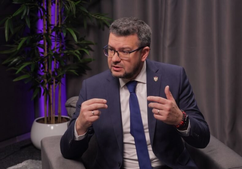Между Польшей и Украиной нет плохих или хороших отношений: интервью с Алферовым