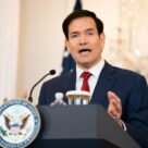 Рубио назвал "очень мудрым" решение Трампа ослабить санкционное давление на РФ