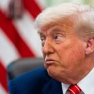 В Британии рассказали, кто уговаривал Трампа возобновить работу Starlink для Украины