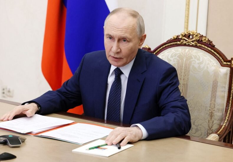 Лекций не было. Норвегия попросила FT исправить статью о разговоре Стере и Стубба с Путиным