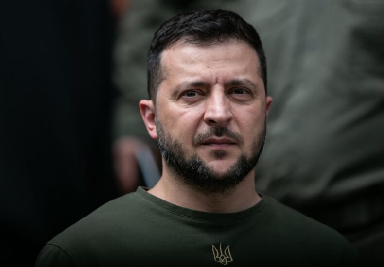 Я хочу сохранить армию численностью 800 тысяч военных, - Зеленский