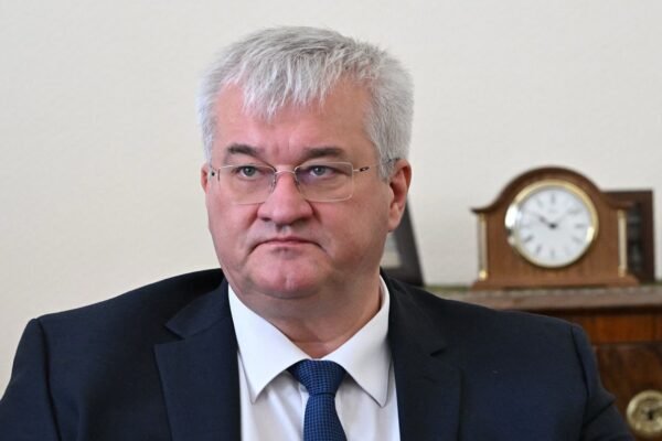 Сибига: Западные санкции должны "разрывать" экономику РФ