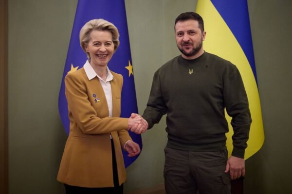 Украина до конца года может получить от ЕС 30 млрд евро, но есть условие